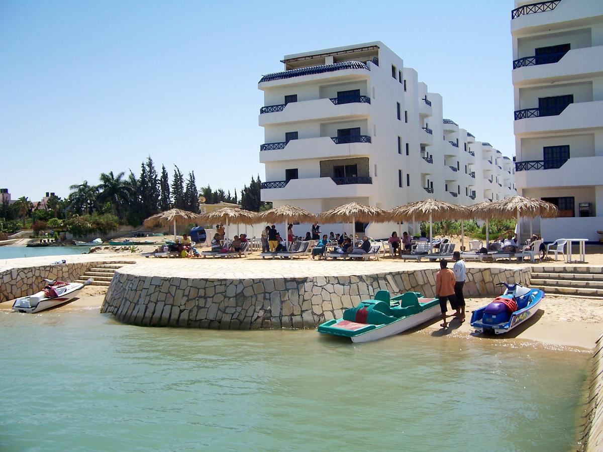 Fayed Beach Resort Exterior foto