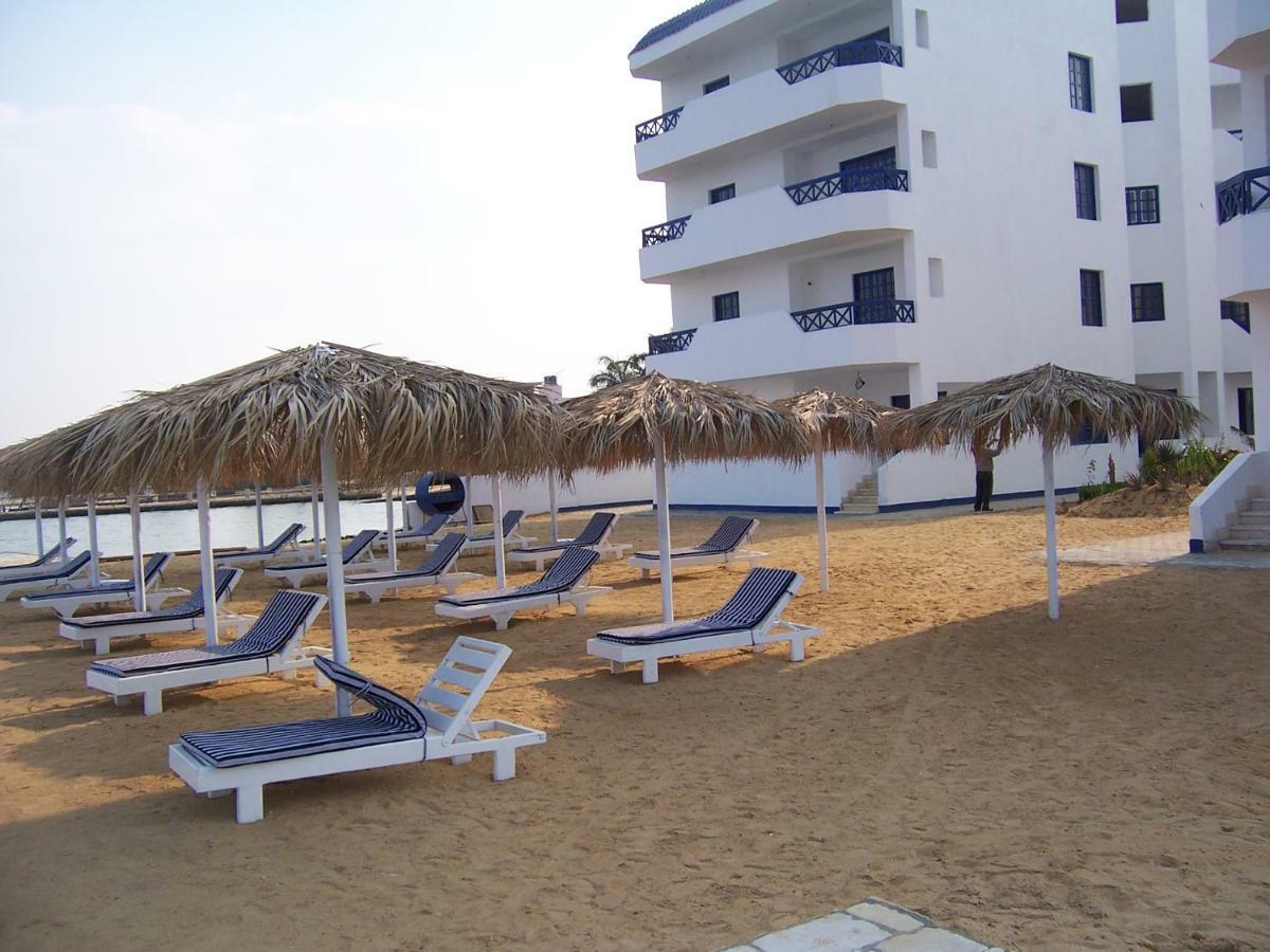 Fayed Beach Resort Exterior foto